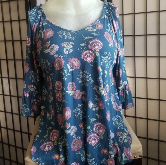 Boho bell sleeve shirt nwot - Picture 1 of 8